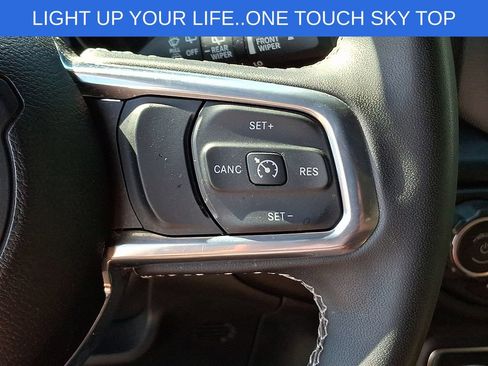 Used 2023 Jeep Wrangler Unlimited Sahara w/ Cold Weather Group AWD/4WD image 21