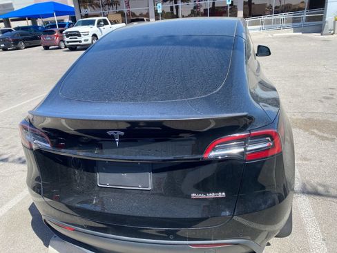 Used 2021 Tesla Model Y Performance AWD/4WD image 7