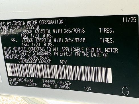 Certified 2026 Toyota 4Runner TRD Off-Road Premium w/ Tow Technology Package AWD/4WD image 16