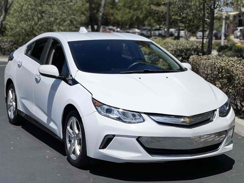 Used 2019 Chevrolet Volt LT FWD image 21