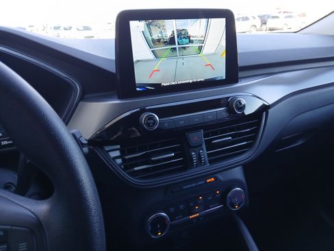 Used 2025 Ford Escape Active image 11