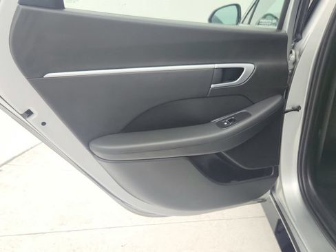 Used 2025 Hyundai Sonata SEL FWD image 21