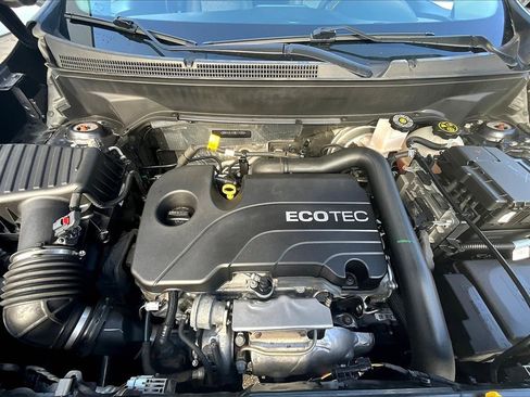 Used 2022 Chevrolet Equinox LT image 28