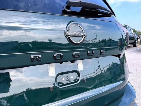 New 2026 Nissan Rogue Dark Armor FWD image 15