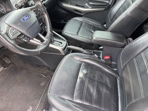 Used 2018 Ford EcoSport Titanium image 9