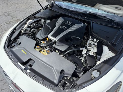Used 2017 INFINITI Q60 Red Sport 400 image 25