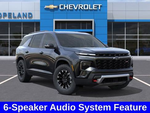 New 2026 Chevrolet Traverse Z71 w/ Driver Confidence Package AWD/4WD image 8