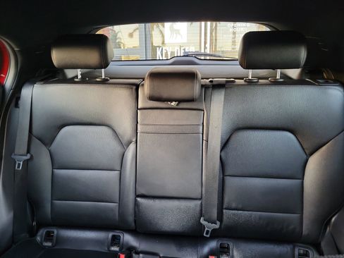 Used 2018 Mercedes-Benz GLA 250 image 14