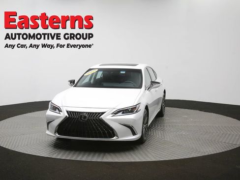 Used 2024 Lexus ES 250 w/ Premium Package AWD/4WD image 56