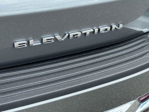 Used 2026 GMC Yukon XL Elevation AWD/4WD image 17