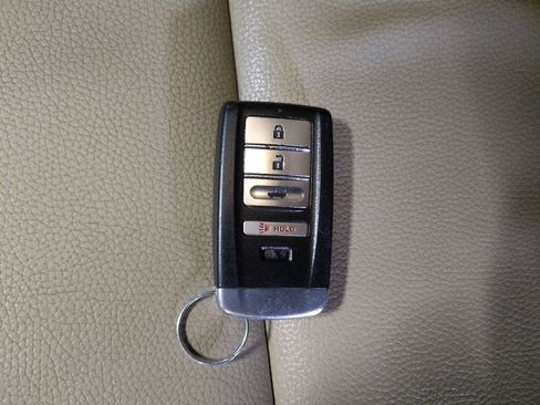 Used 2018 Acura ILX image 32