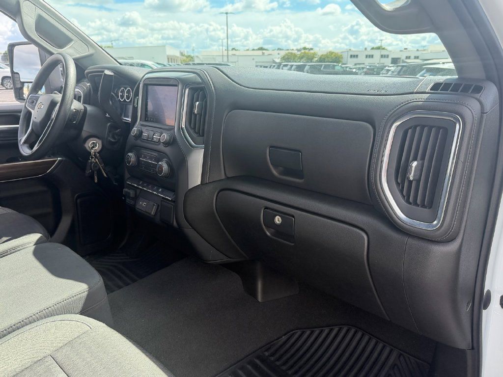 Used 2022 Chevrolet Silverado 2500 LT RWD image 17