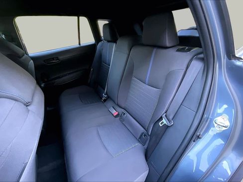 Used 2023 Toyota Corolla Cross AWD Hybrid image 20