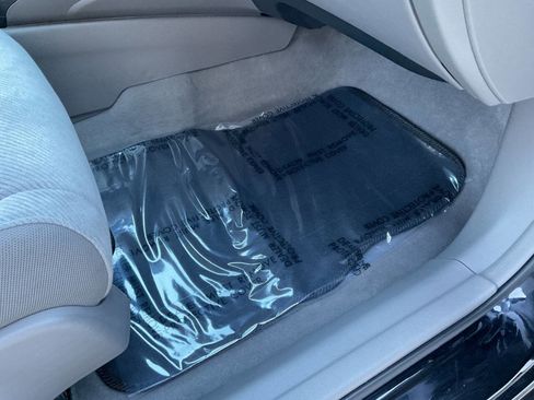 Used 2010 Honda Civic LX image 35