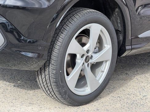 New 2025 Audi Q5 Premium Plus image 9
