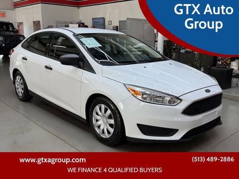 Used 2016 Ford Focus S FWD image 1