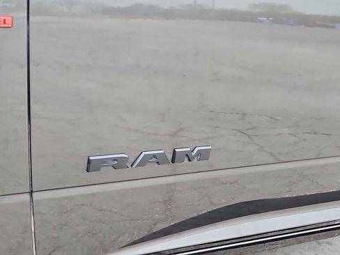 Used 2024 RAM 3500 Laramie w/ Night Edition image 11