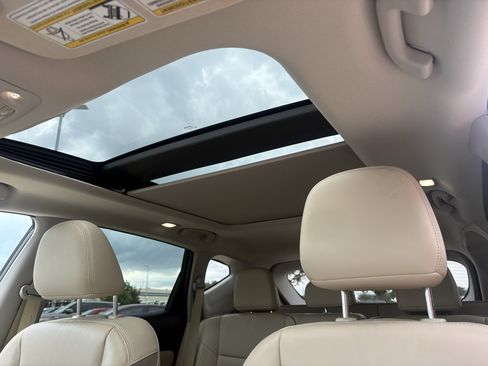 Used 2019 Nissan Murano Platinum w/ Cargo Package FWD image 26