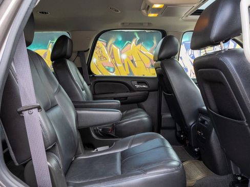 Used 2013 Chevrolet Tahoe LT w/ Texas Edition RWD image 30