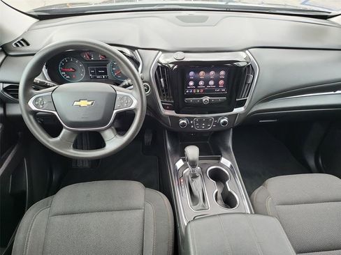 Certified 2021 Chevrolet Traverse LS FWD image 12