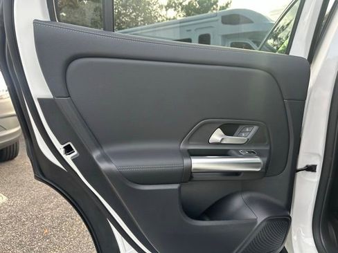 Used 2026 Mercedes-Benz GLA 250 GLA 250 image 16