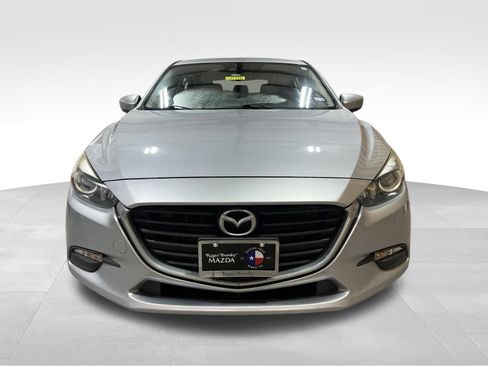 Used 2017 MAZDA MAZDA3 Touring FWD image 2
