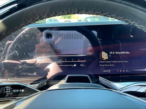 Used 2025 Cadillac Escalade Sport w/ Touring Package image 22