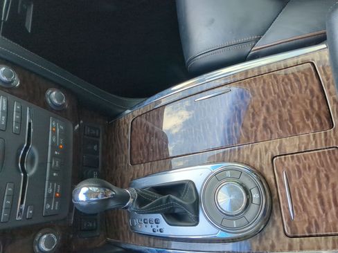 Used 2017 Nissan Armada SL w/ Moonroof Package RWD image 18