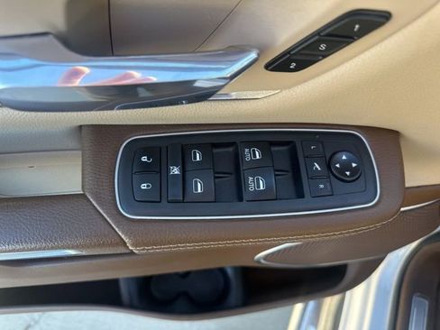 Used 2021 RAM 1500 Laramie image 16