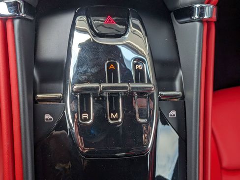 Used 2024 Ferrari Roma RWD image 20