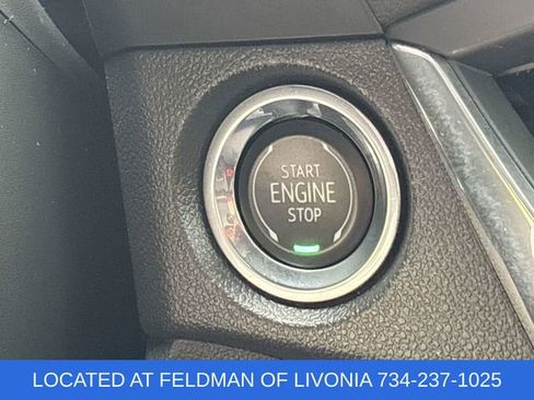 Certified 2025 Buick Encore GX Preferred FWD image 16