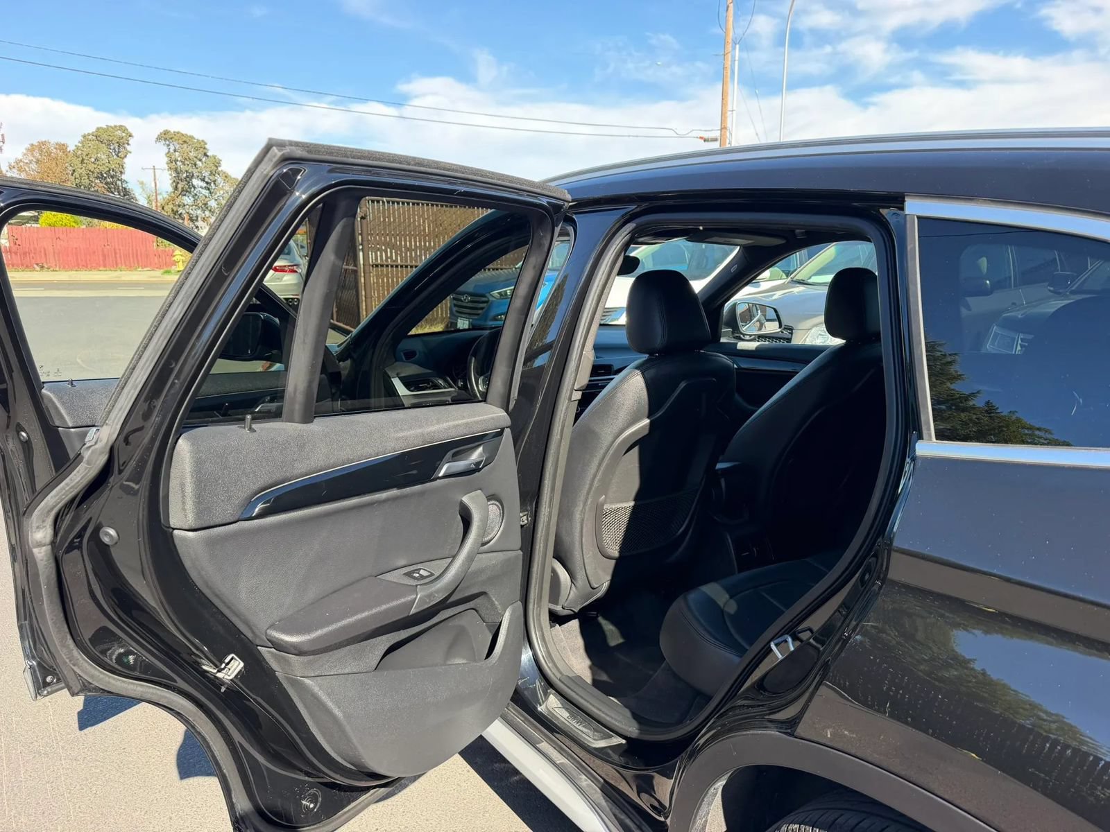 Used 2016 BMW X1 xDrive28i AWD/4WD image 10