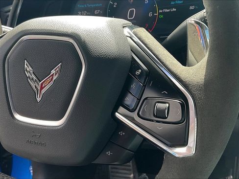 Used 2024 Chevrolet Corvette Stingray Preferred Cpe w/ 2LT RWD image 11