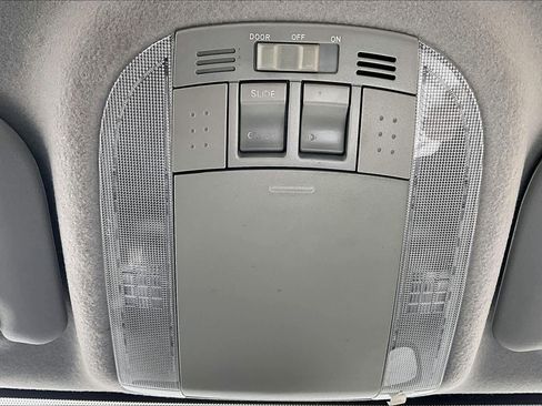 Used 2012 Toyota Corolla S image 33