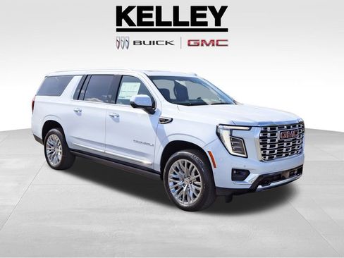 New 2026 GMC Yukon XL Denali w/ Sun & Power Step Package RWD image 1
