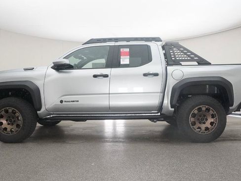 New 2025 Toyota Tacoma 4x4 Double Cab Hybrid image 94