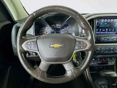 Used 2018 Chevrolet Colorado Z71 image 11