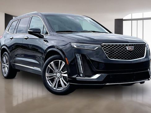 Certified 2025 Cadillac XT6 Premium Luxury w/ Platinum Package AWD/4WD image 11