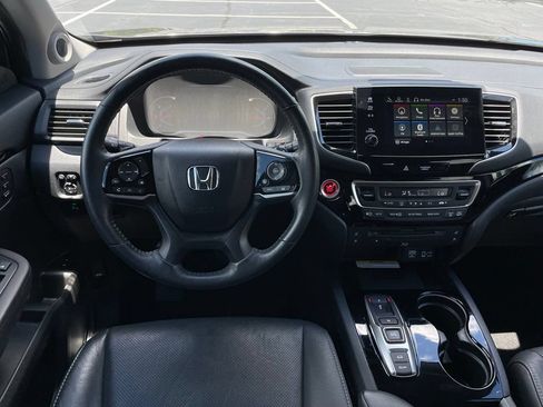 Used 2022 Honda Pilot Elite image 11