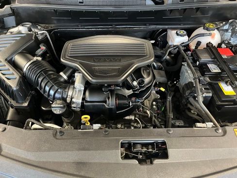 Certified 2024 Cadillac XT6 Premium Luxury AWD/4WD image 24