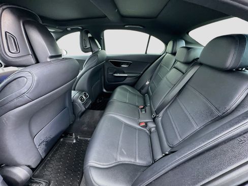 Used 2022 Mercedes-Benz C 300 Sedan image 16