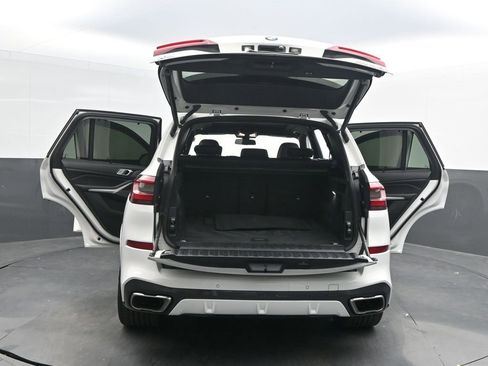 Certified 2023 BMW X5 M50i w/ Executive Package image 53