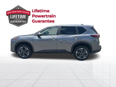 Certified 2025 Nissan Rogue SV AWD/4WD image 4
