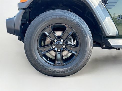 Used 2022 Jeep Wrangler Unlimited Sport AWD/4WD image 33