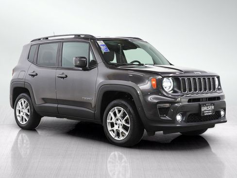 Used 2021 Jeep Renegade Latitude w/ Luxury Group I AWD/4WD image 8