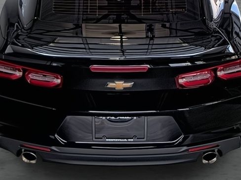 Used 2024 Chevrolet Camaro LT w/ Technology Package image 12