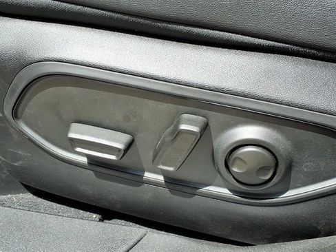 New 2026 Jeep Cherokee Limited AWD/4WD image 8