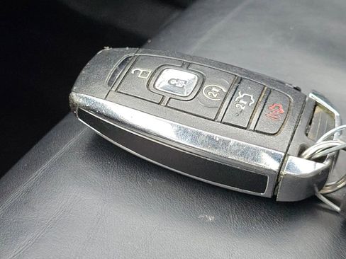 Used 2017 Lincoln MKC Select w/ Select Plus Package image 37