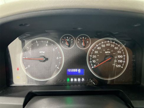 Used 2010 Dodge Ram 1500 Truck ST w/ SXT Appearance Group image 11