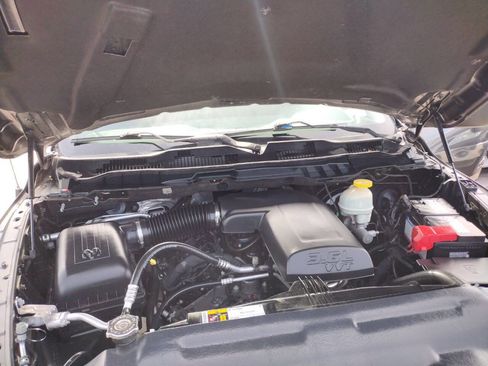 Used 2017 RAM 1500 Express image 20